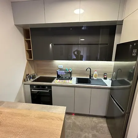 Sunshine Master פודגוריצה